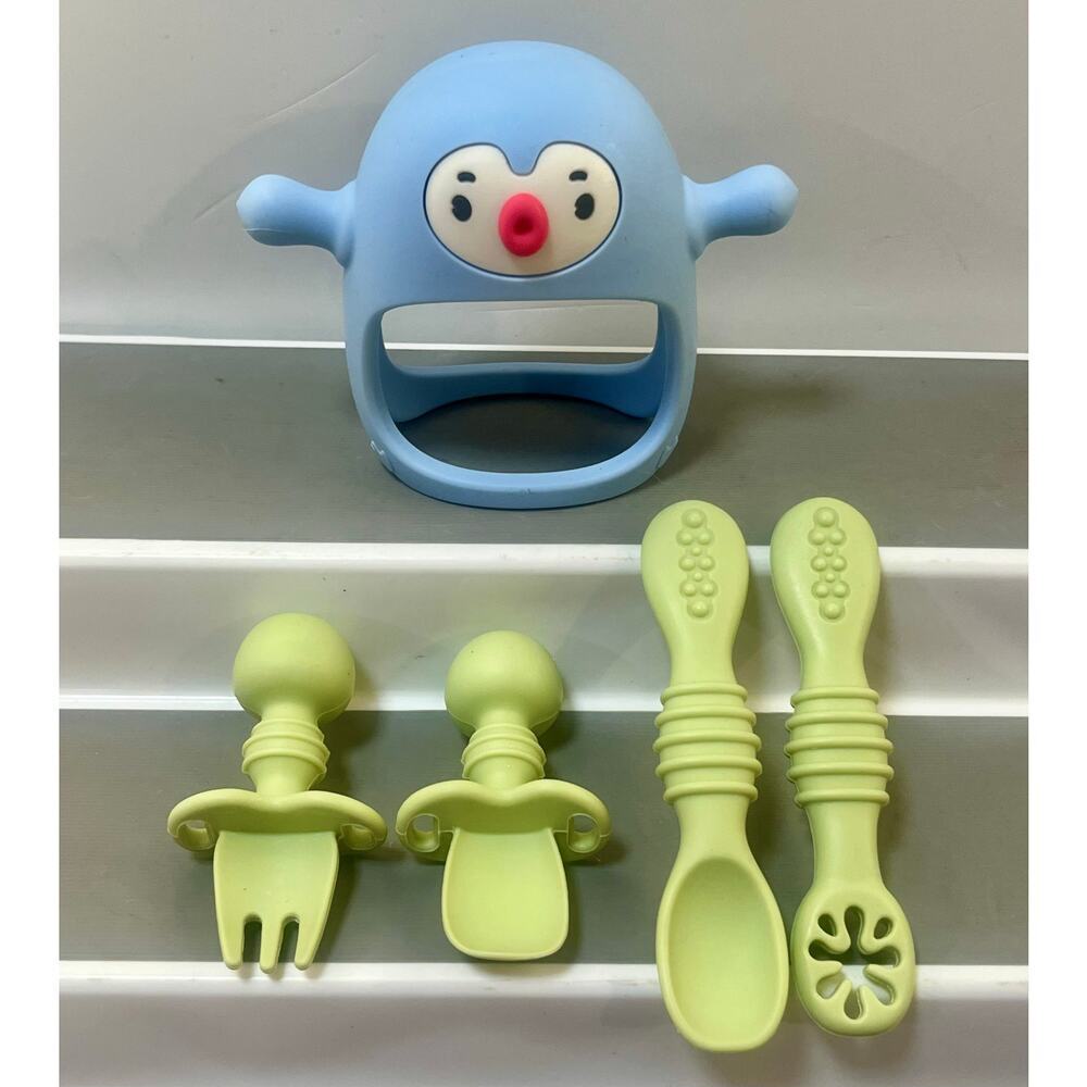 Blue Smily Mia Penguin Buddy Silicone Baby Spoons for Baby Led Weaning set 2